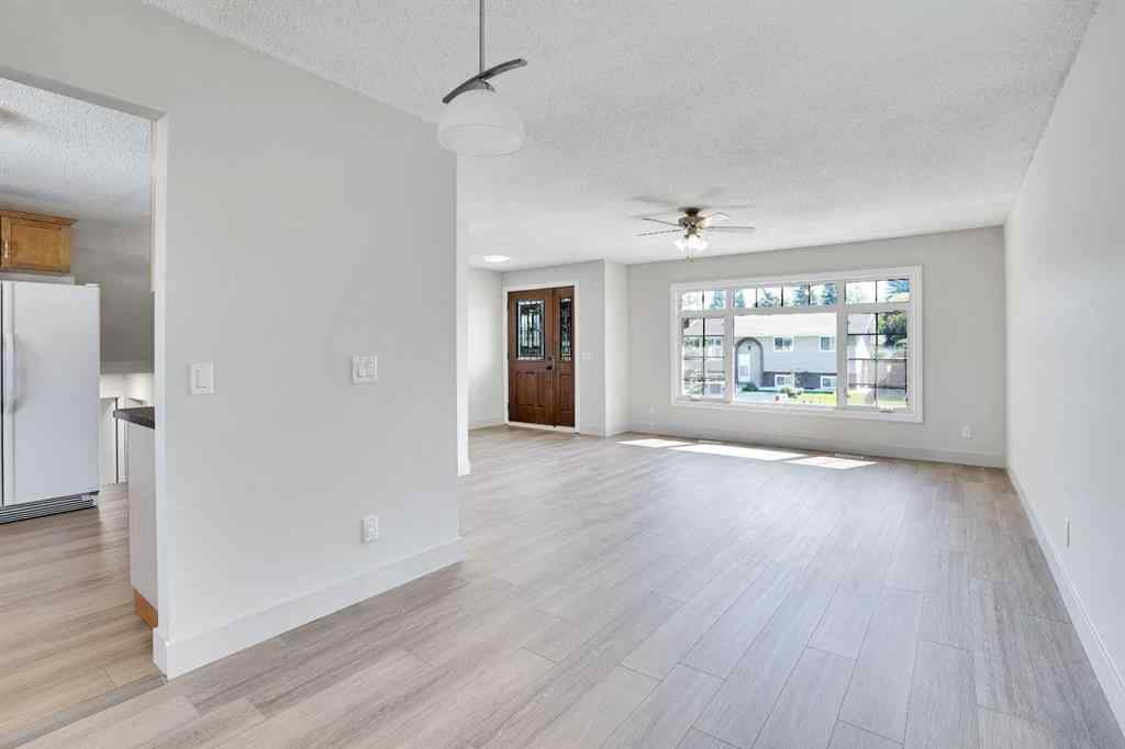 MLS® A2267810 - 524 Whitehorn Way NE in Whitehorn Calgary, Residential