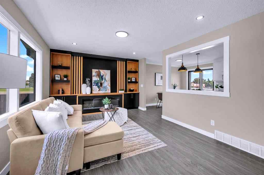 MLS® A2267811 - 951 Maitland Way NE in Marlborough Park Calgary, Residential