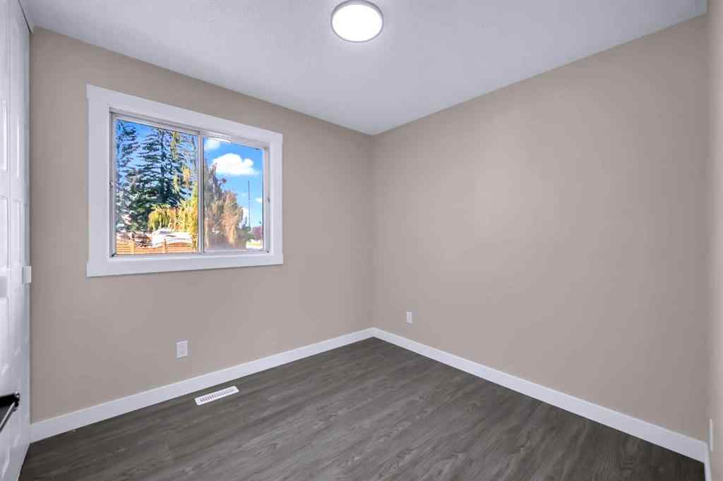 MLS® A2267811 - 951 Maitland Way NE in Marlborough Park Calgary, Residential