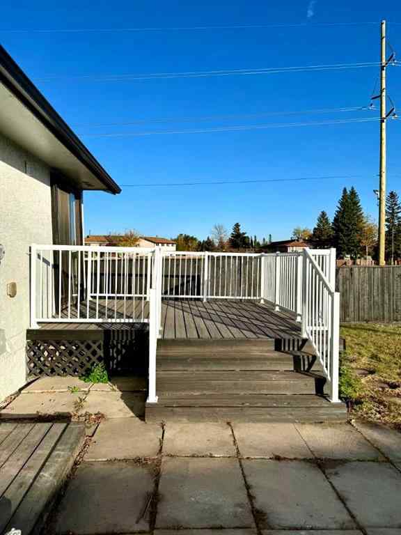 MLS® A2267811 - 951 Maitland Way NE in Marlborough Park Calgary, Residential
