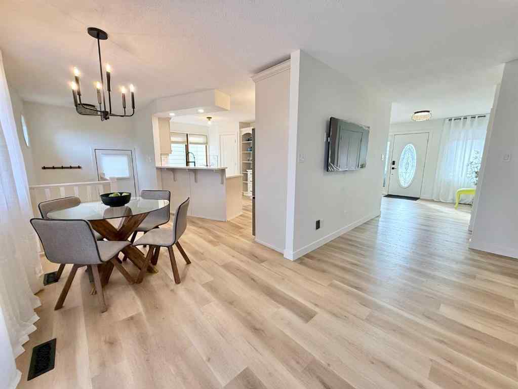 MLS® A2267813 - 3741 Redwood Road S in Redwood Lethbridge, Residential