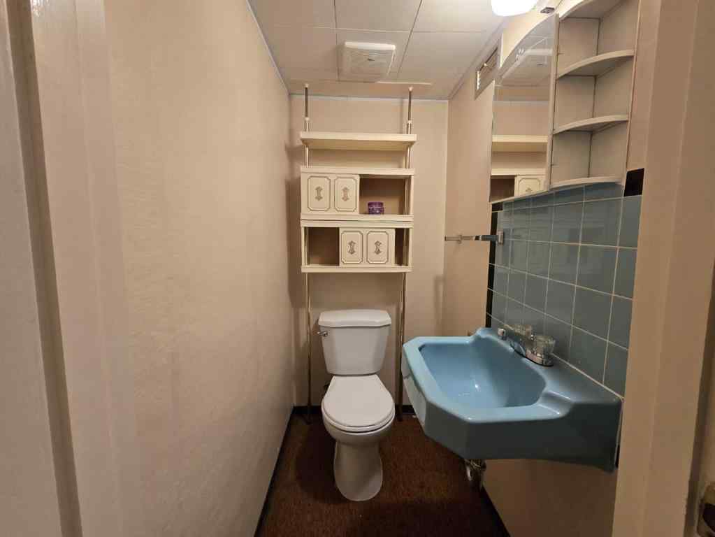 MLS® A2267816 - 91 Holly Street NW in Highwood Calgary, Residential