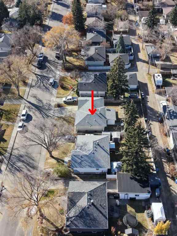 MLS® A2267816 - 91 Holly Street NW in Highwood Calgary, Residential