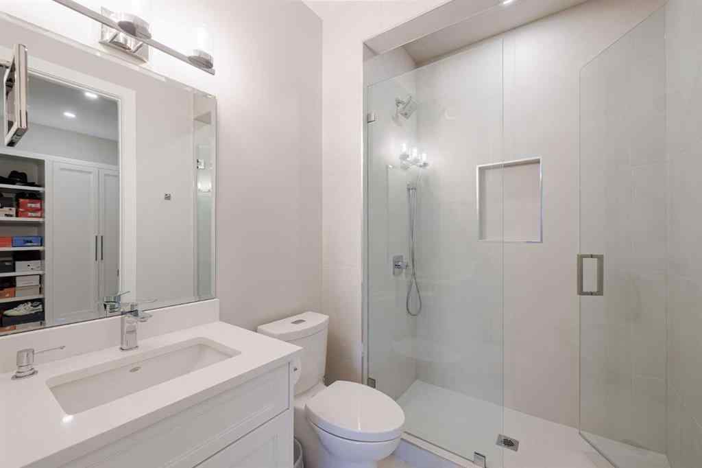 MLS® A2267818 - 319 42 Street SW in Wildwood Calgary, Residential