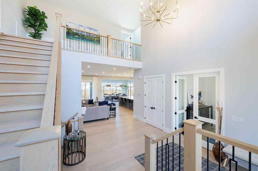 MLS® A2267818 - 319 42 Street SW in Wildwood Calgary, Residential