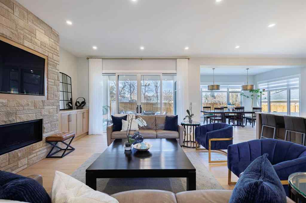 MLS® A2267818 - 319 42 Street SW in Wildwood Calgary, Residential