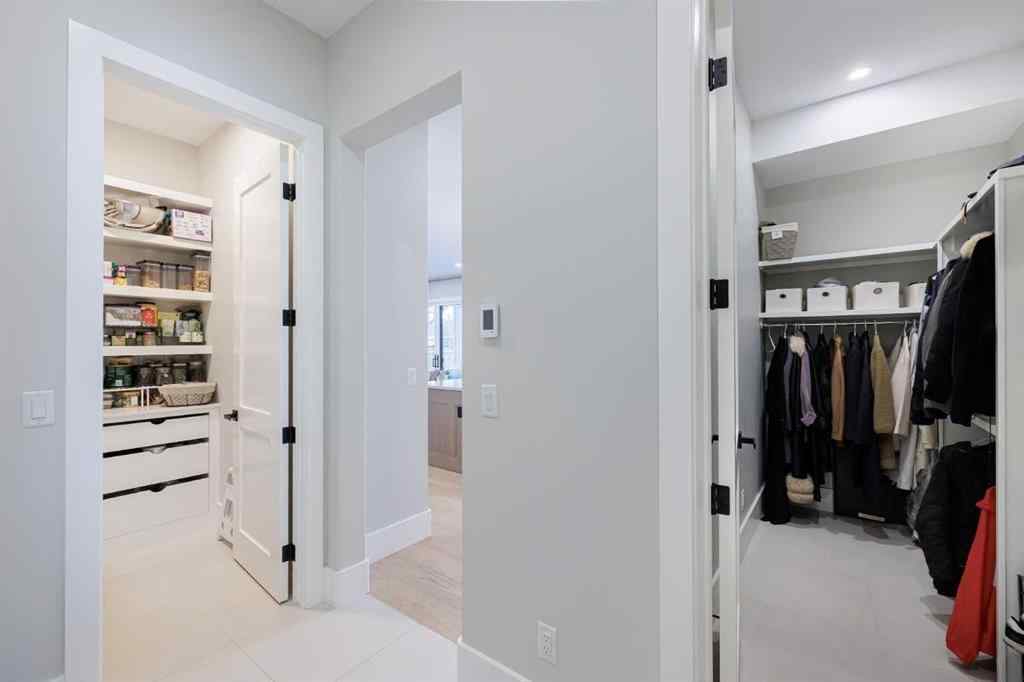 MLS® A2267818 - 319 42 Street SW in Wildwood Calgary, Residential