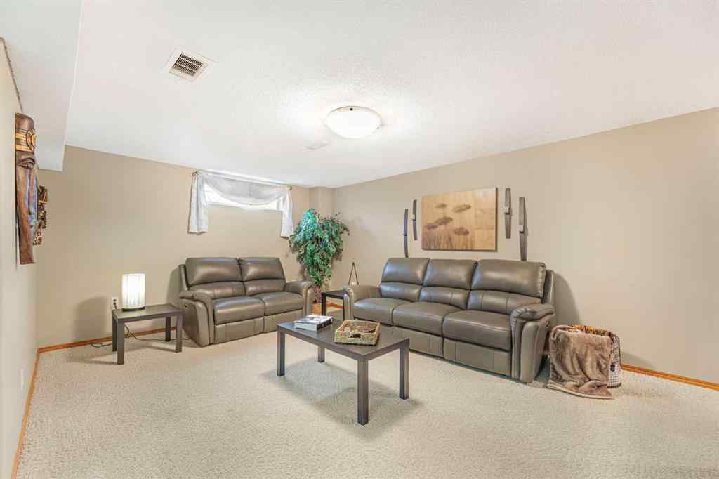 MLS® A2267819 - 291 Mckerrell Way SE in McKenzie Lake Calgary, Residential