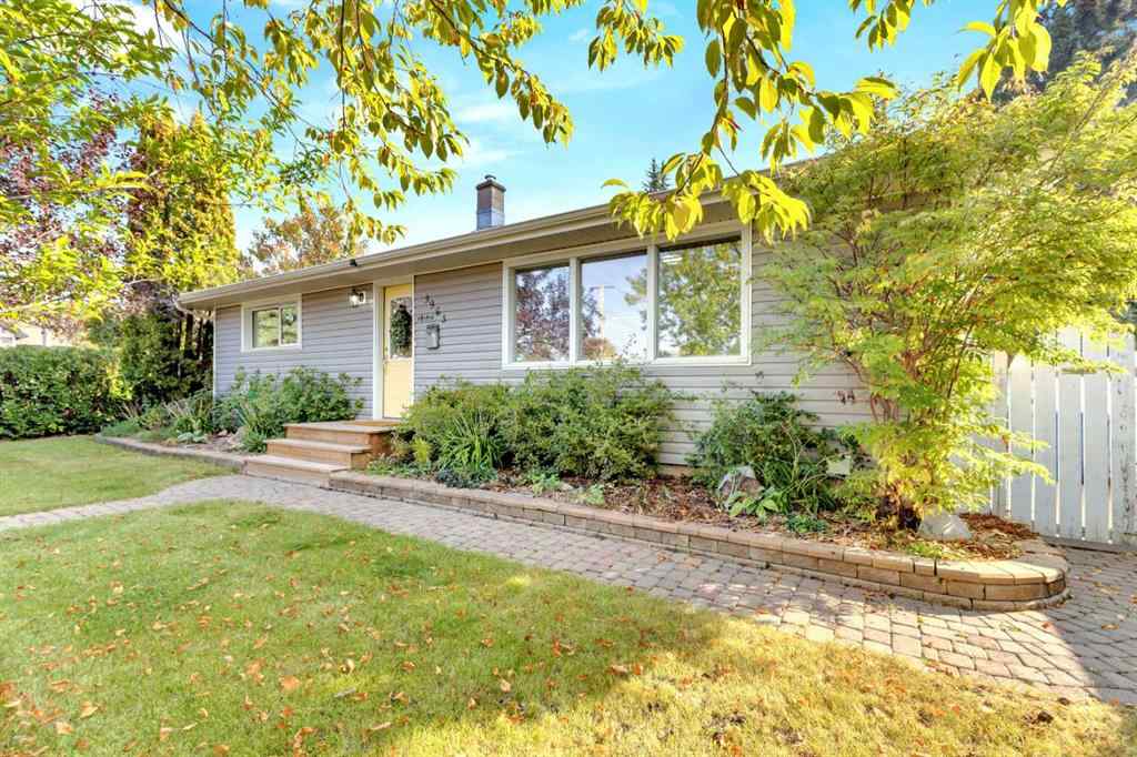 MLS® A2267820 - 3965 38A Avenue  in Eastview Red Deer, Residential