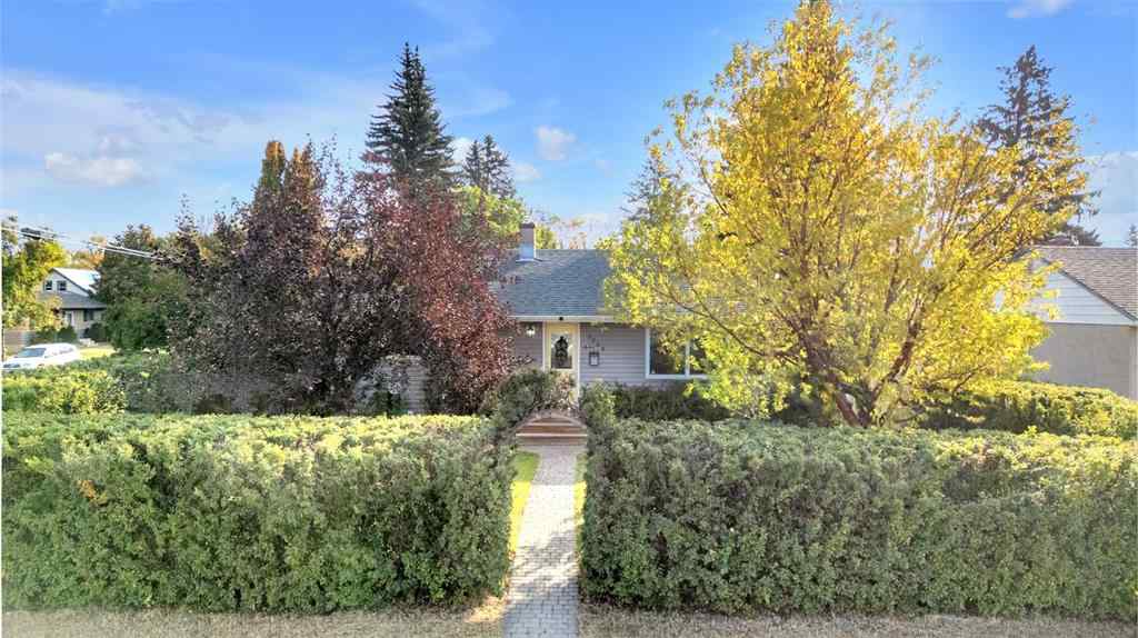 MLS® A2267820 - 3965 38A Avenue  in Eastview Red Deer, Residential