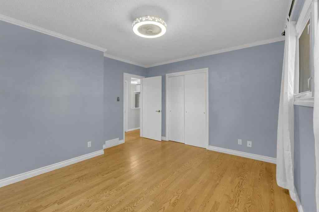 MLS® A2267820 - 3965 38A Avenue  in Eastview Red Deer, Residential