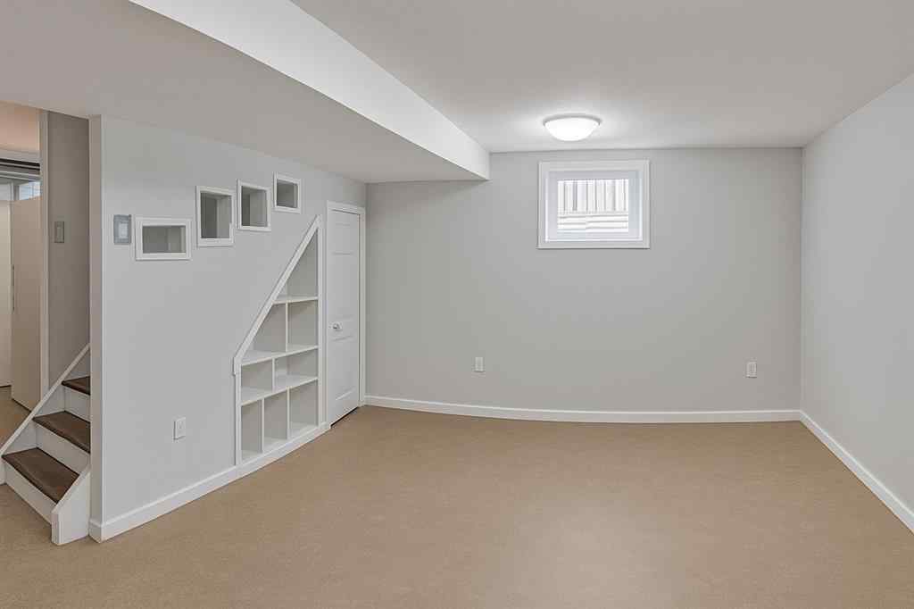 MLS® A2267820 - 3965 38A Avenue  in Eastview Red Deer, Residential