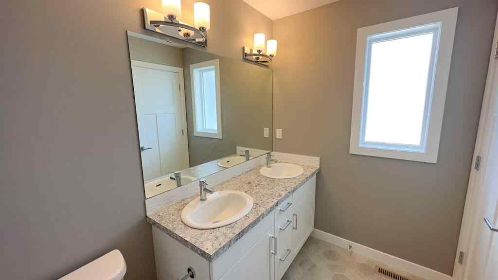 MLS® A2267822 - 5 Iron Gate Boulevard  in Iron Gate Sylvan Lake, Residential