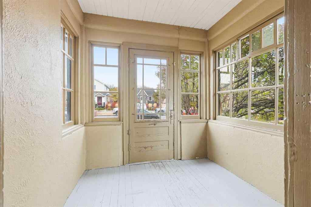 MLS® A2267824 - 216 9 Street NE in Bridgeland/Riverside Calgary, Residential