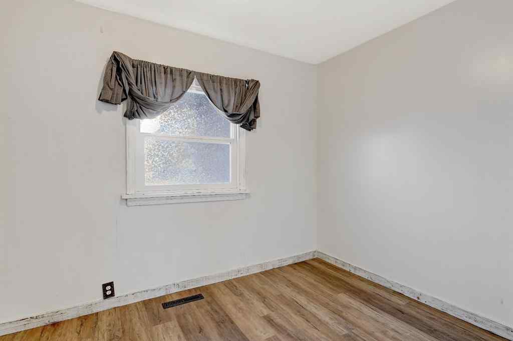 MLS® A2267825 - 9902 99 Avenue  in NONE La Glace, Residential