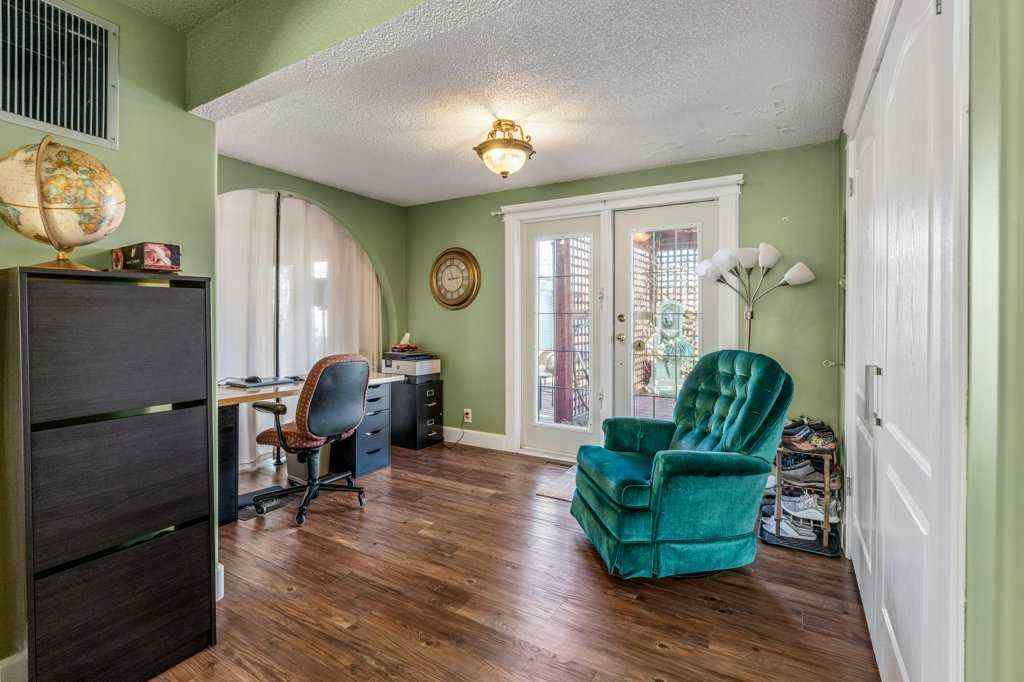 MLS® A2267832 - 1006 9 Street N in Staffordville Lethbridge, Residential