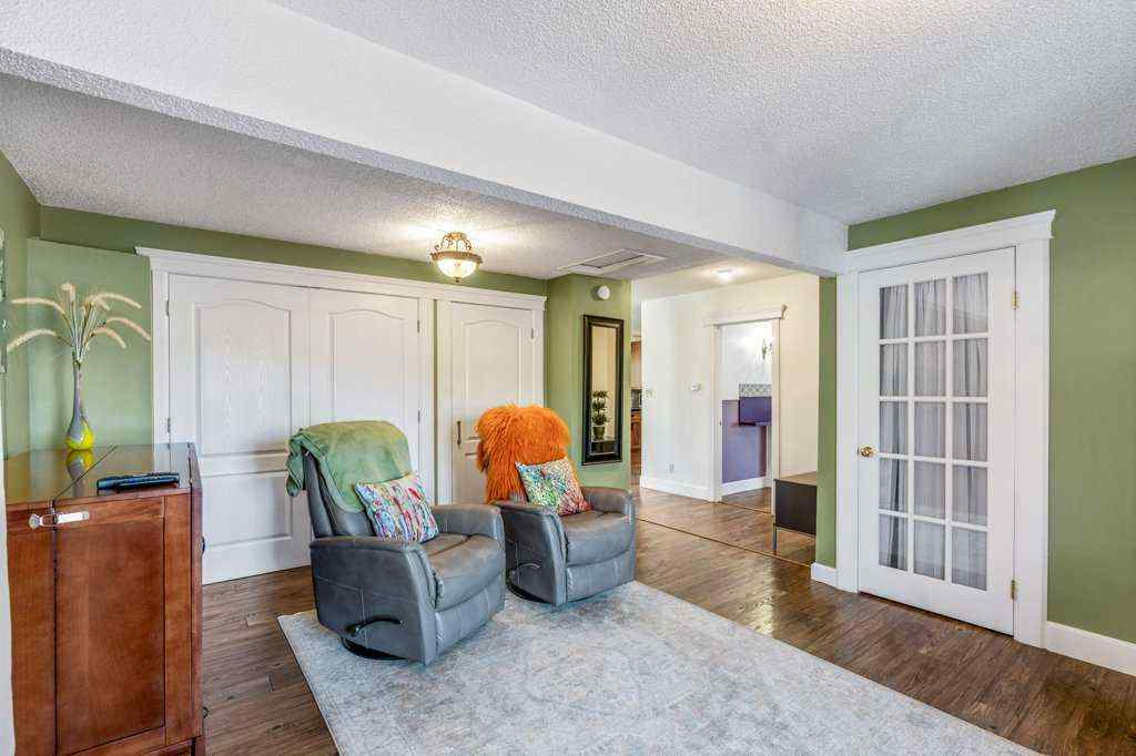 MLS® A2267832 - 1006 9 Street N in Staffordville Lethbridge, Residential