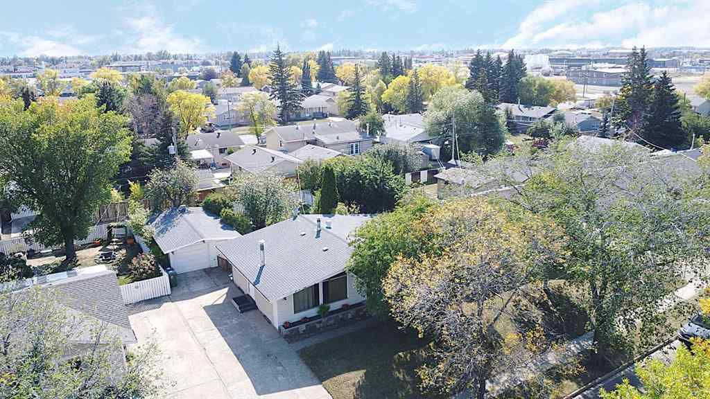 MLS® A2267839 - 61 Alberta Crescent  in West Lloydminster Lloydminster, Residential
