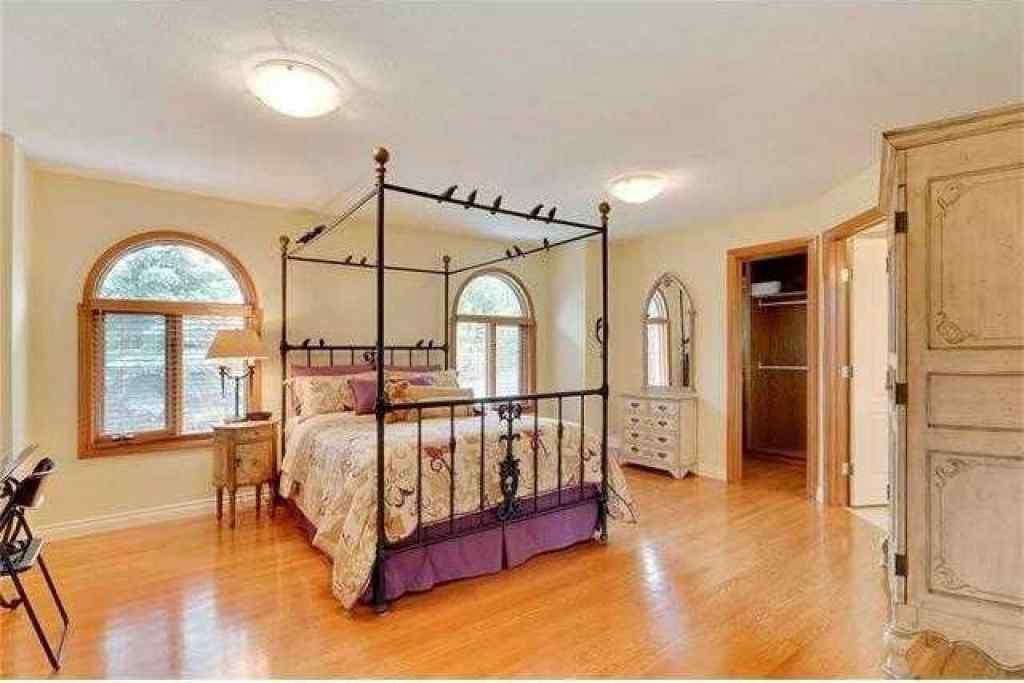 MLS® A2267841 - 175 Pumpvalley Court SW in Pump Hill Calgary, Residential