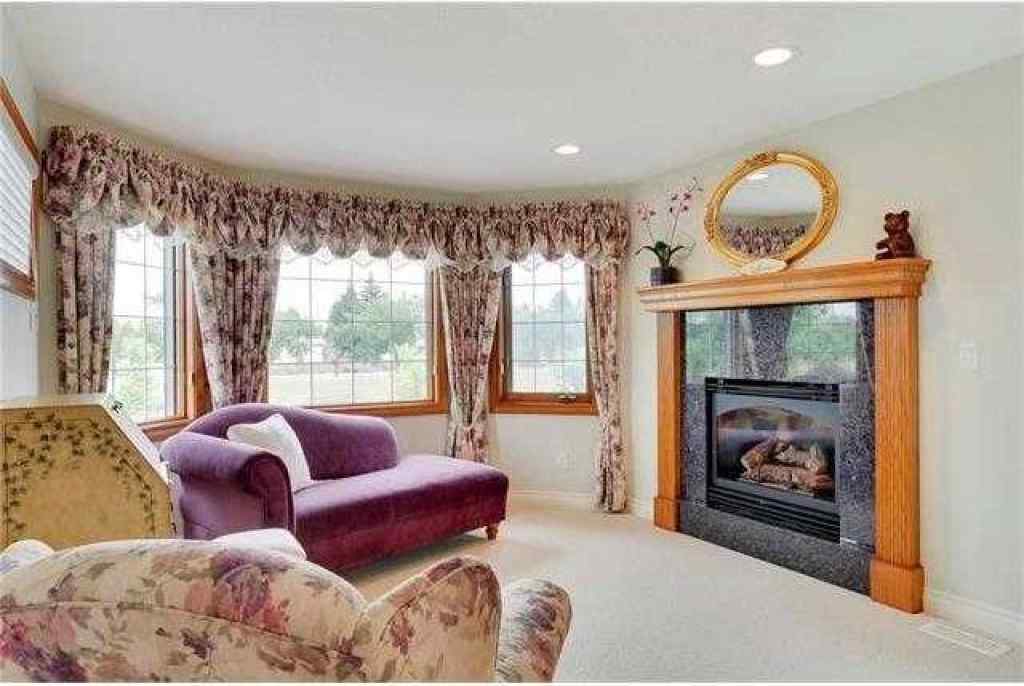 MLS® A2267841 - 175 Pumpvalley Court SW in Pump Hill Calgary, Residential