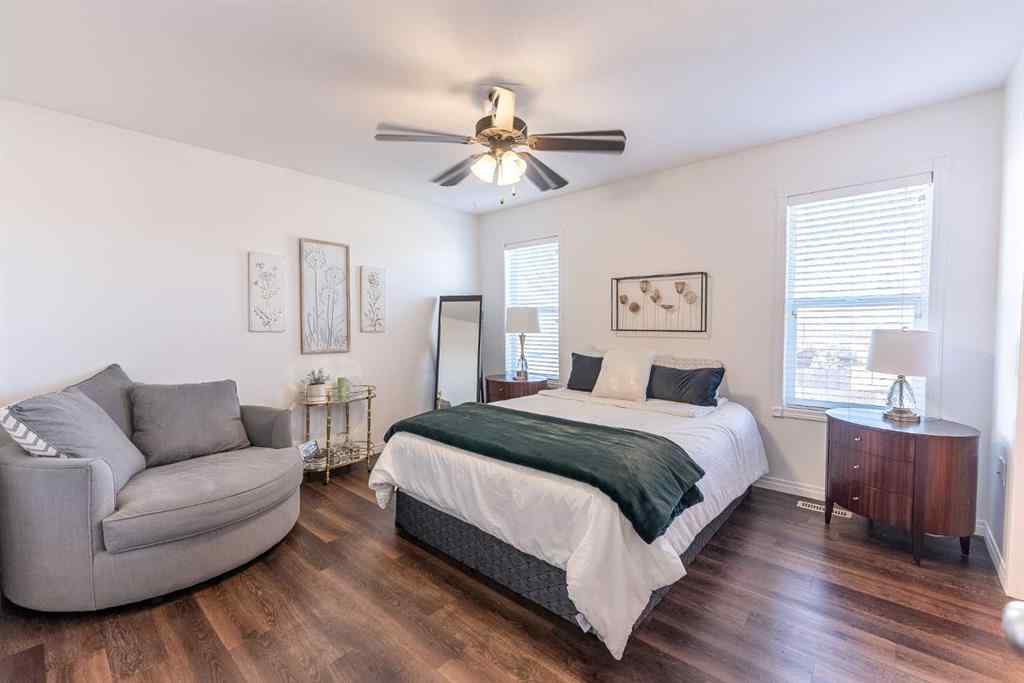 MLS® A2267843 - 6 Rolling Hills Bay  in Rolling Hills Blackfalds, Residential