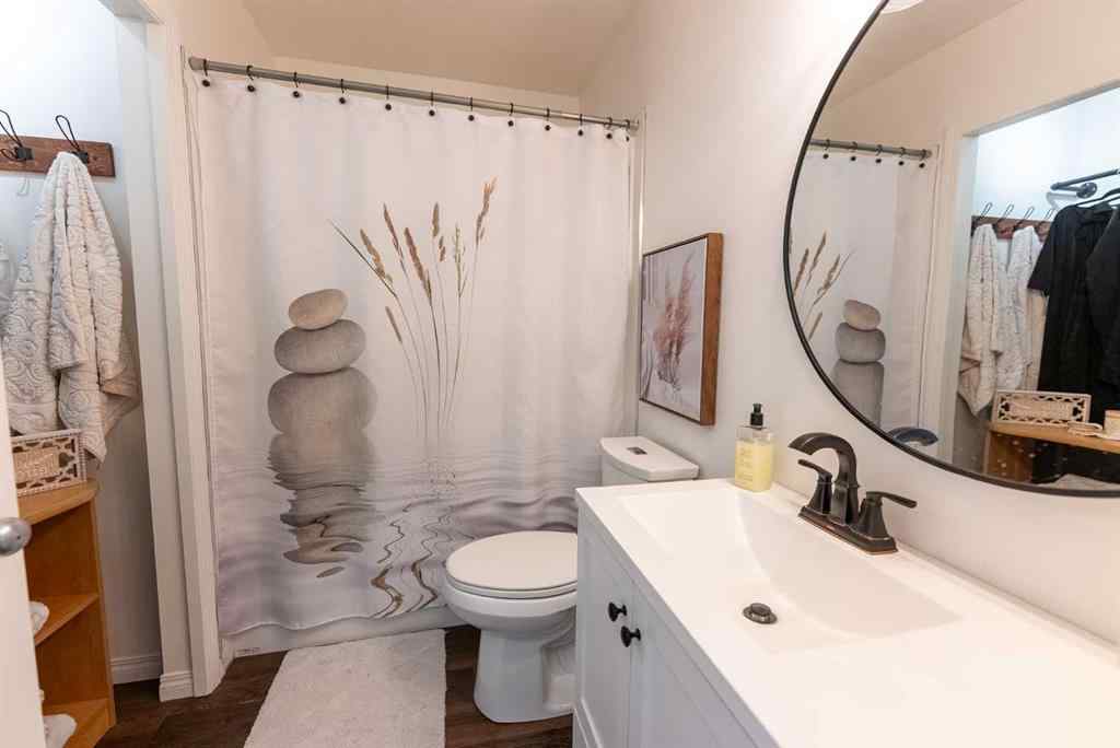 MLS® A2267843 - 6 Rolling Hills Bay  in Rolling Hills Blackfalds, Residential