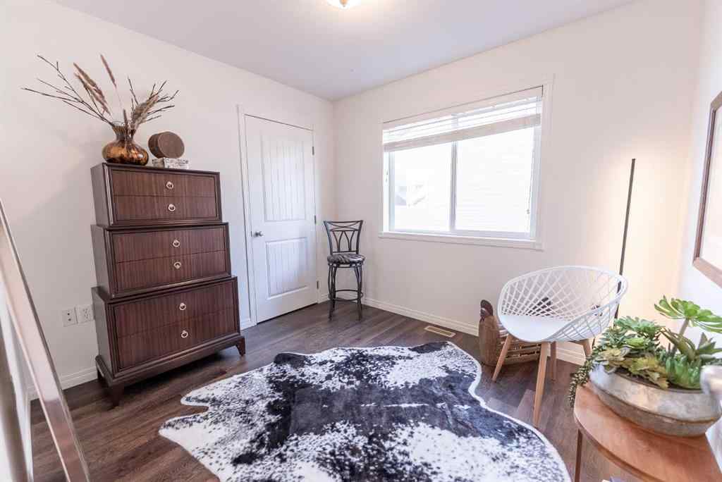 MLS® A2267843 - 6 Rolling Hills Bay  in Rolling Hills Blackfalds, Residential