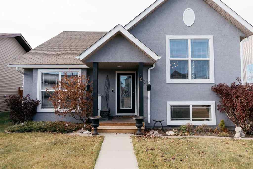 MLS® A2267843 - 6 Rolling Hills Bay  in Rolling Hills Blackfalds, Residential
