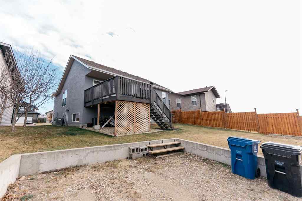 MLS® A2267843 - 6 Rolling Hills Bay  in Rolling Hills Blackfalds, Residential