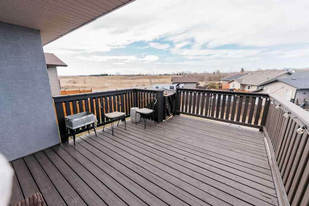 MLS® A2267843 - 6 Rolling Hills Bay  in Rolling Hills Blackfalds, Residential