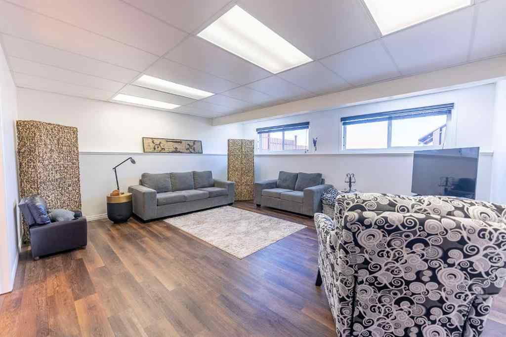 MLS® A2267843 - 6 Rolling Hills Bay  in Rolling Hills Blackfalds, Residential