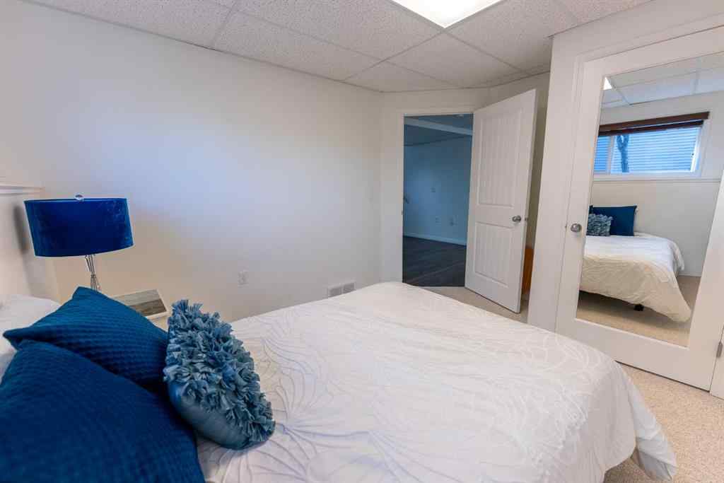 MLS® A2267843 - 6 Rolling Hills Bay  in Rolling Hills Blackfalds, Residential