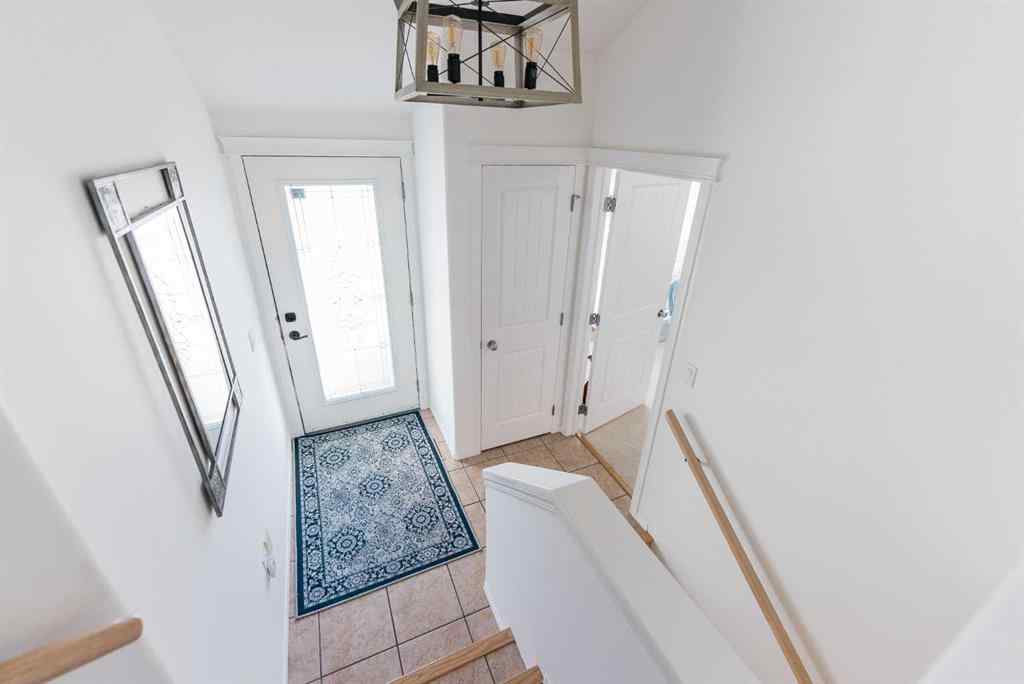 MLS® A2267843 - 6 Rolling Hills Bay  in Rolling Hills Blackfalds, Residential