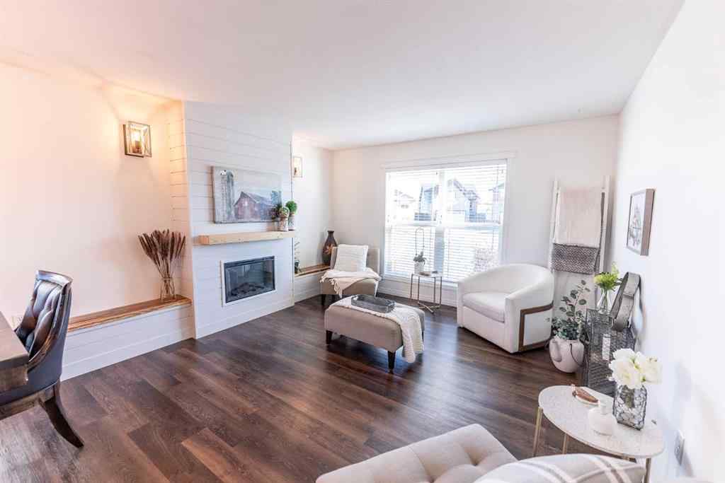 MLS® A2267843 - 6 Rolling Hills Bay  in Rolling Hills Blackfalds, Residential