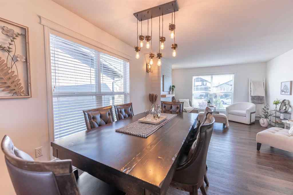 MLS® A2267843 - 6 Rolling Hills Bay  in Rolling Hills Blackfalds, Residential