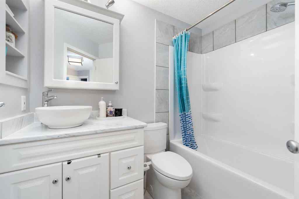 MLS® A2267848 - 50 Tuscany Valley Rise NW in Tuscany Calgary, Residential