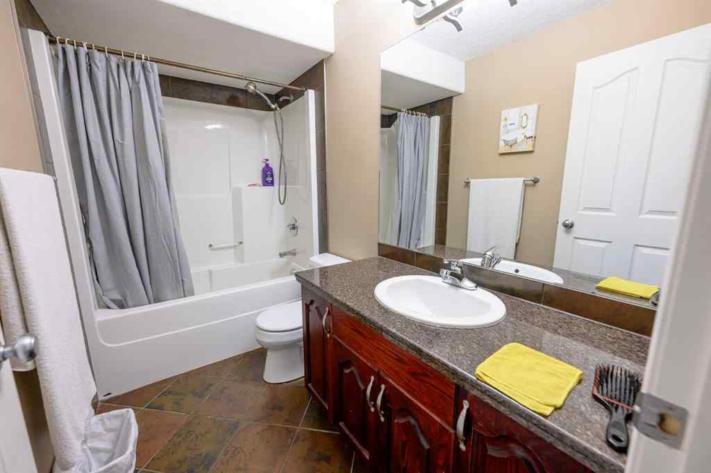 MLS® A2267851 - 12813 88A Street  in Crystal Lake Estates Grande Prairie, Residential