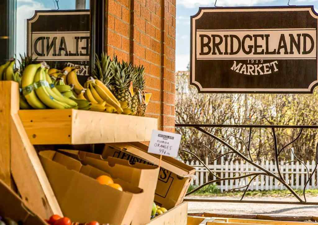 MLS&reg; # A2267854 - 643 Regal Park NE in Renfrew Calgary, Residential Open Houses