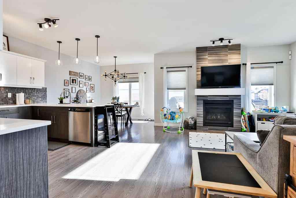 MLS® A2267856 - 128 Cabot Landing W in Garry Station Lethbridge, Residential