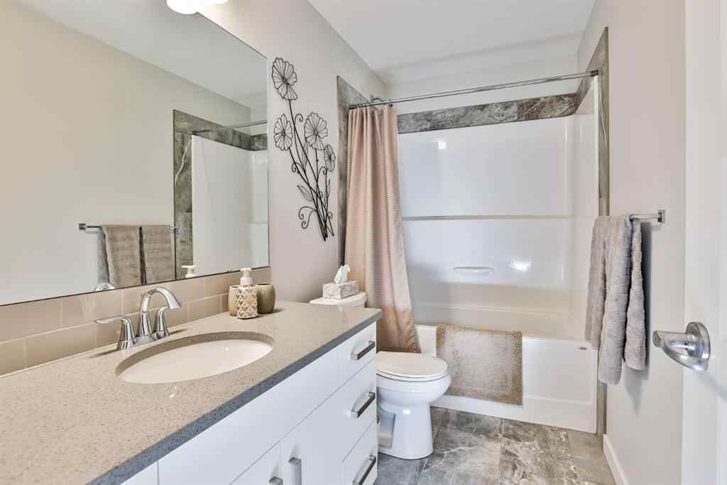 MLS® A2267856 - 128 Cabot Landing W in Garry Station Lethbridge, Residential