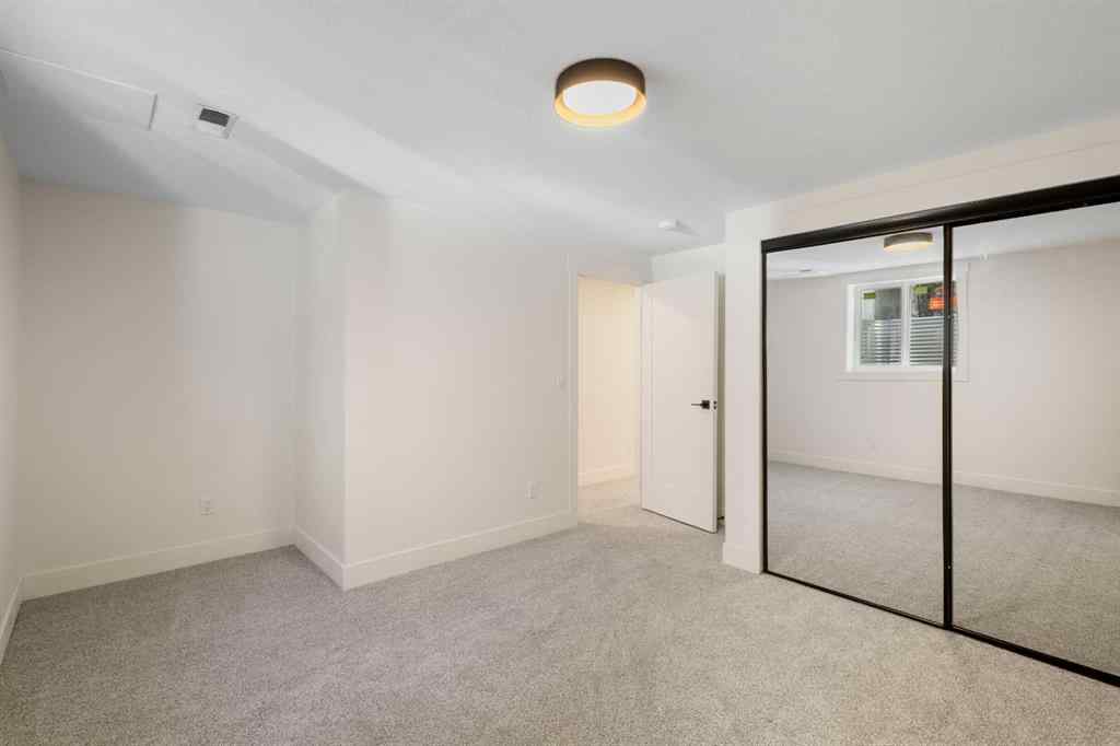 MLS® A2267859 - 4812 Verona Drive NW in Varsity Calgary, Residential