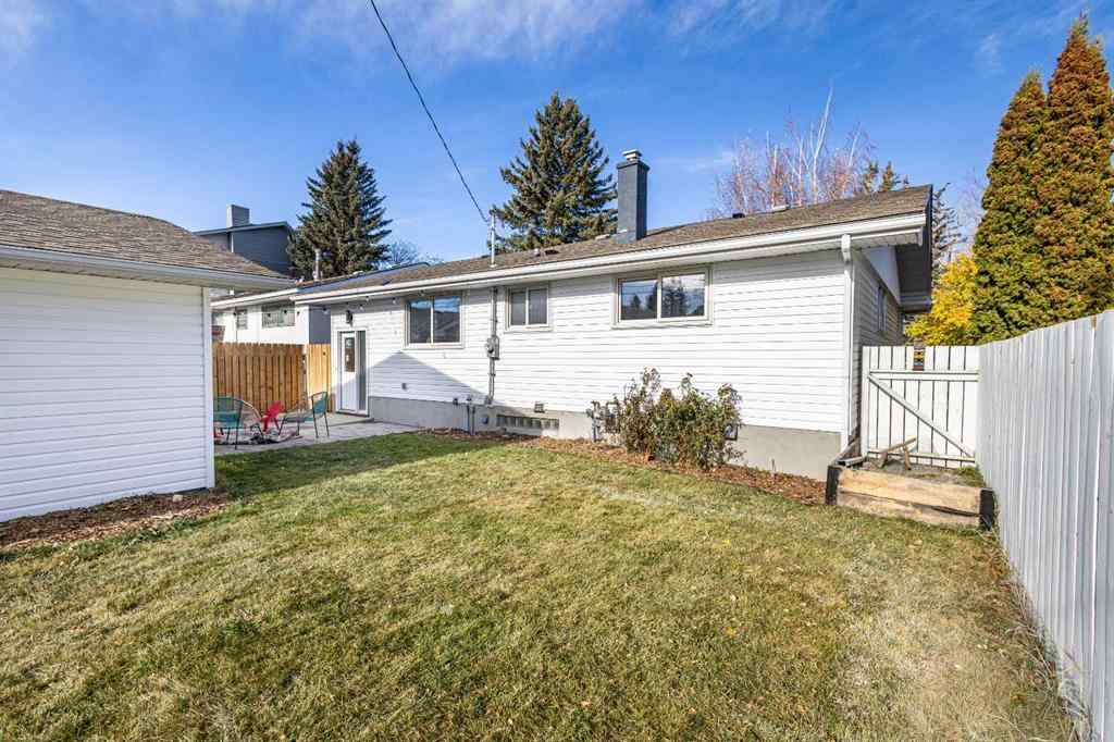 MLS® A2267859 - 4812 Verona Drive NW in Varsity Calgary, Residential