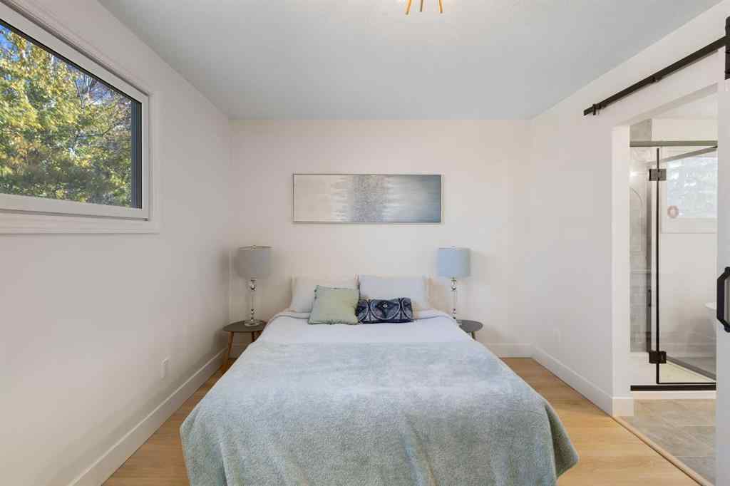 MLS® A2267859 - 4812 Verona Drive NW in Varsity Calgary, Residential