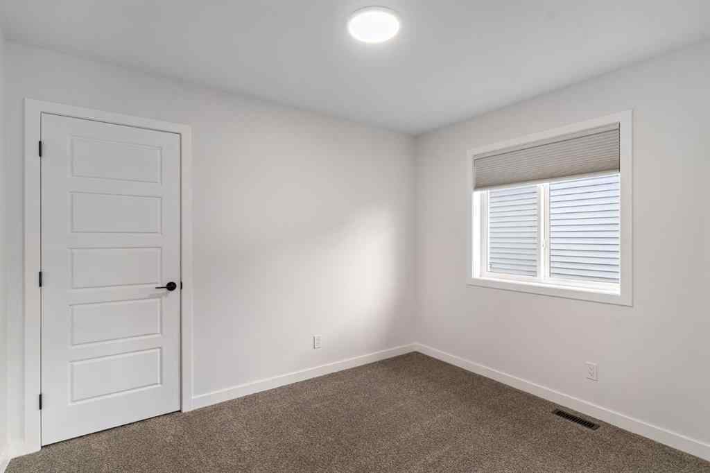 MLS® A2267864 - 800 Reynolds Manor SW in Coopers Crossing Airdrie, Residential