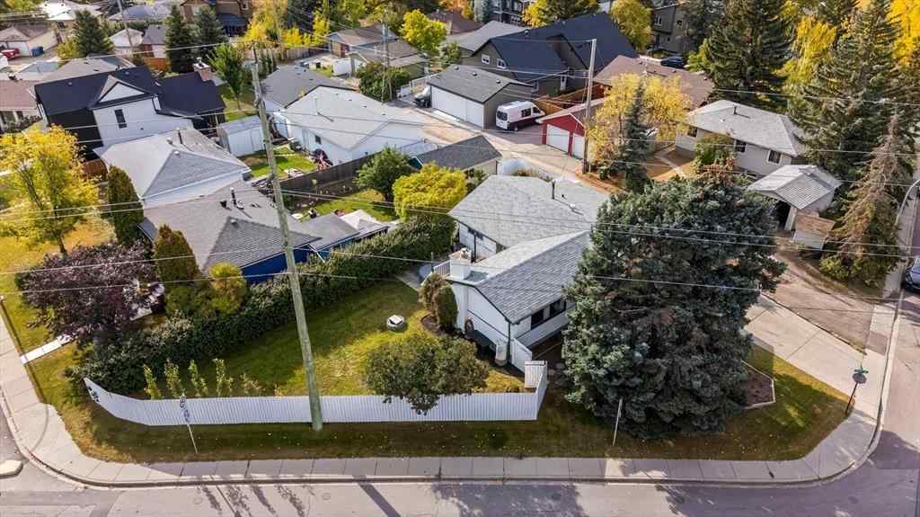 MLS® A2267867 - 5231 Sheldon Place NW in Montgomery Calgary, Residential