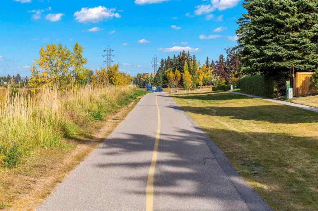 MLS® A2267867 - 5231 Sheldon Place NW in Montgomery Calgary, Residential