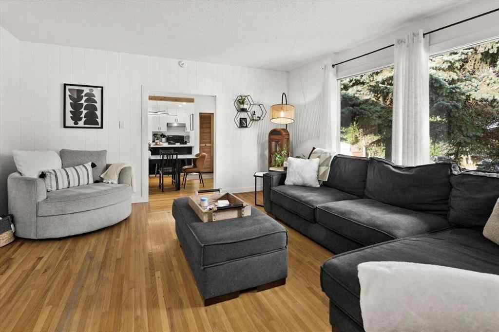 MLS® A2267867 - 5231 Sheldon Place NW in Montgomery Calgary, Residential