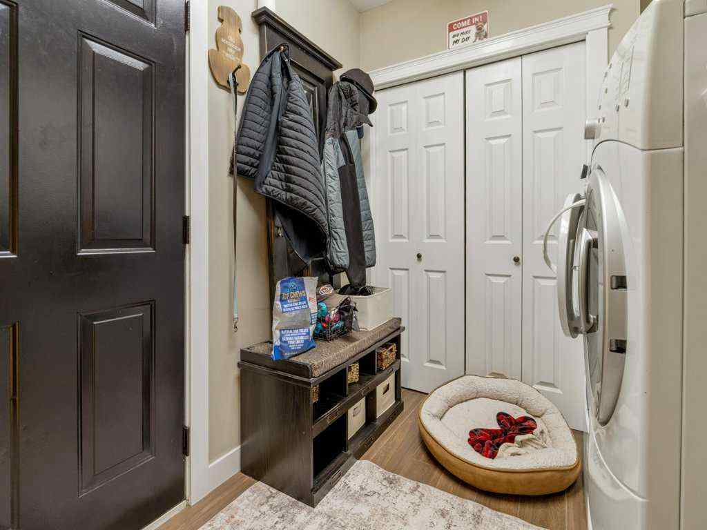 MLS® A2267871 - 425 FAIRMONT Boulevard S in Fairmont Lethbridge, Residential