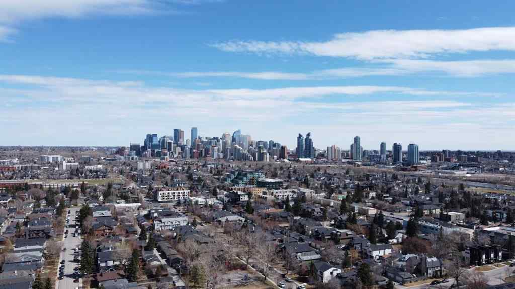 MLS® A2267873 - 2307 3 Avenue NW in West Hillhurst Calgary, Residential