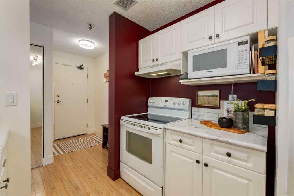 MLS® A2267874 - Unit #103 545 18 Avenue SW in Cliff Bungalow Calgary, Residential